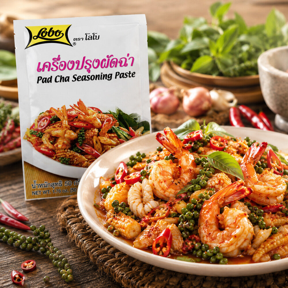 Lobo Pad Cha Seasoning Paste with prepared seafood Pad Cha