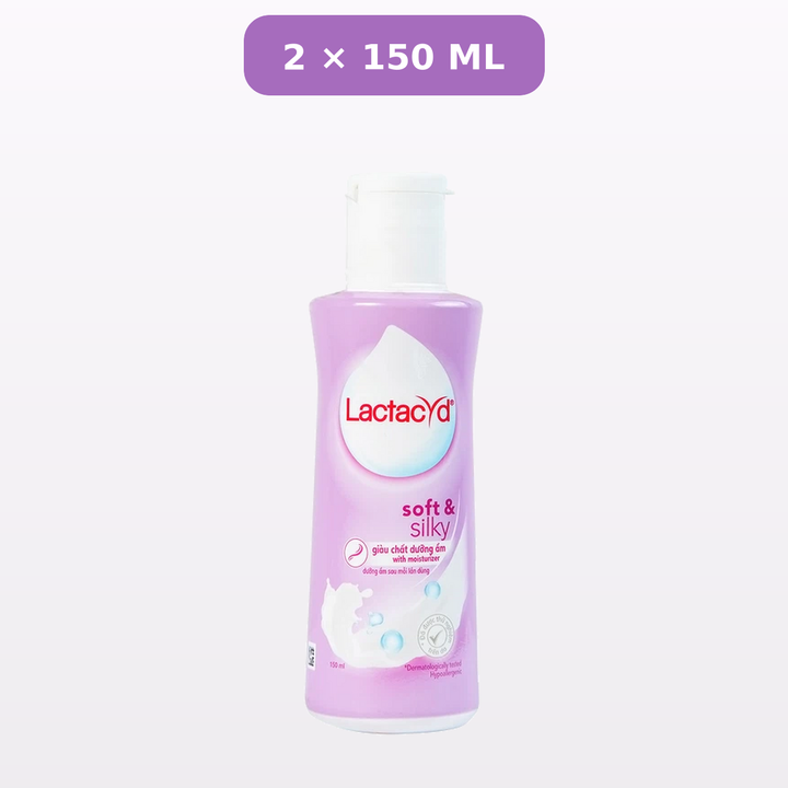 Lactacyd Soft & Silky Daily Feminine Wash, sold as 2 × 150 ml