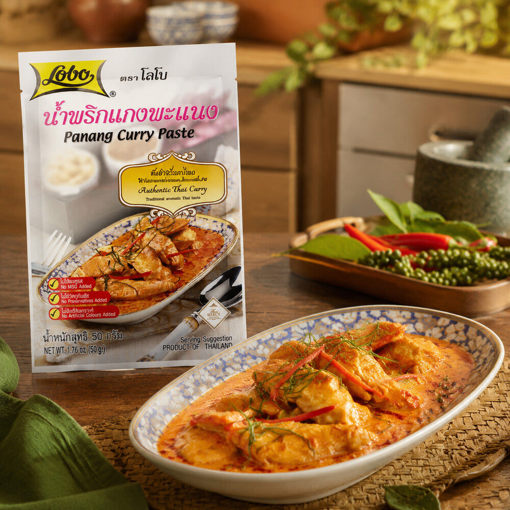 Lobo Panang Curry Paste with prepared Thai Panang curry
