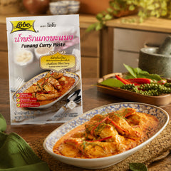 Lobo Panang Curry Paste with prepared Thai Panang curry