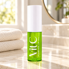 Cathy Doll Vit C Plumping Lip Oil 2.4g lifestyle
