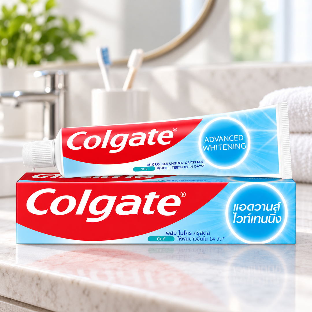 Colgate Advanced Whitening Toothpaste 135g — lifestyle image 1