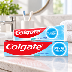 Colgate Advanced Whitening Toothpaste 135g — lifestyle image 1
