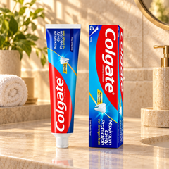 Colgate Anticavity Regular Toothpaste 100g — lifestyle image 2
