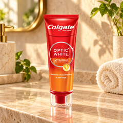 Colgate Optic White Vitamin C 80g – warm bathroom lifestyle