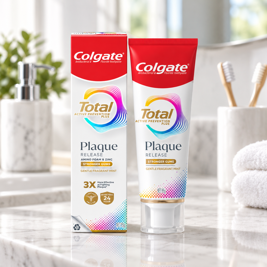 Colgate Total 12 Plaque Release Toothpaste 95g — lifestyle image 1