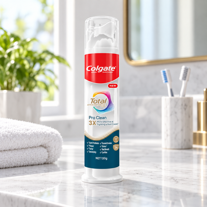 Colgate Total Pro Clean Smart Pump Toothpaste 130g — lifestyle image 1