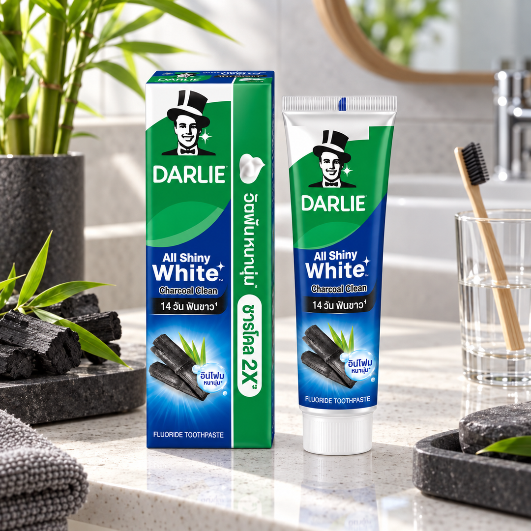 Darlie Charcoal Clean – lifestyle view
