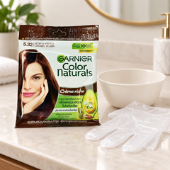 Garnier Color Naturals Crème Riche 5.32 Caramel Brown 30 g Colourant + 30 ml Developer — retail packaging detail