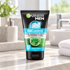 Garnier Men Oil Control Brightening Cooling Foam 100 ml — retail packaging detail
