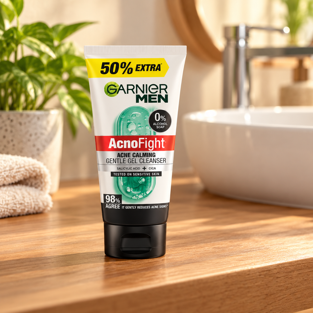 Garnier Men Acno Fight Acne Calming Gentle Cleanser 150 ml — lifestyle view