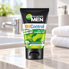 Garnier Men Oil Control Matcha Deep Clean Foaming Gel 100 ml — retail packaging detail