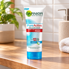 Garnier Pure Active Anti-Acne Acne & Oil Clearing Foam 100 ml — lifestyle view