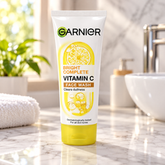 Garnier Bright Complete Vitamin C Face Wash 100 ml — retail packaging detail