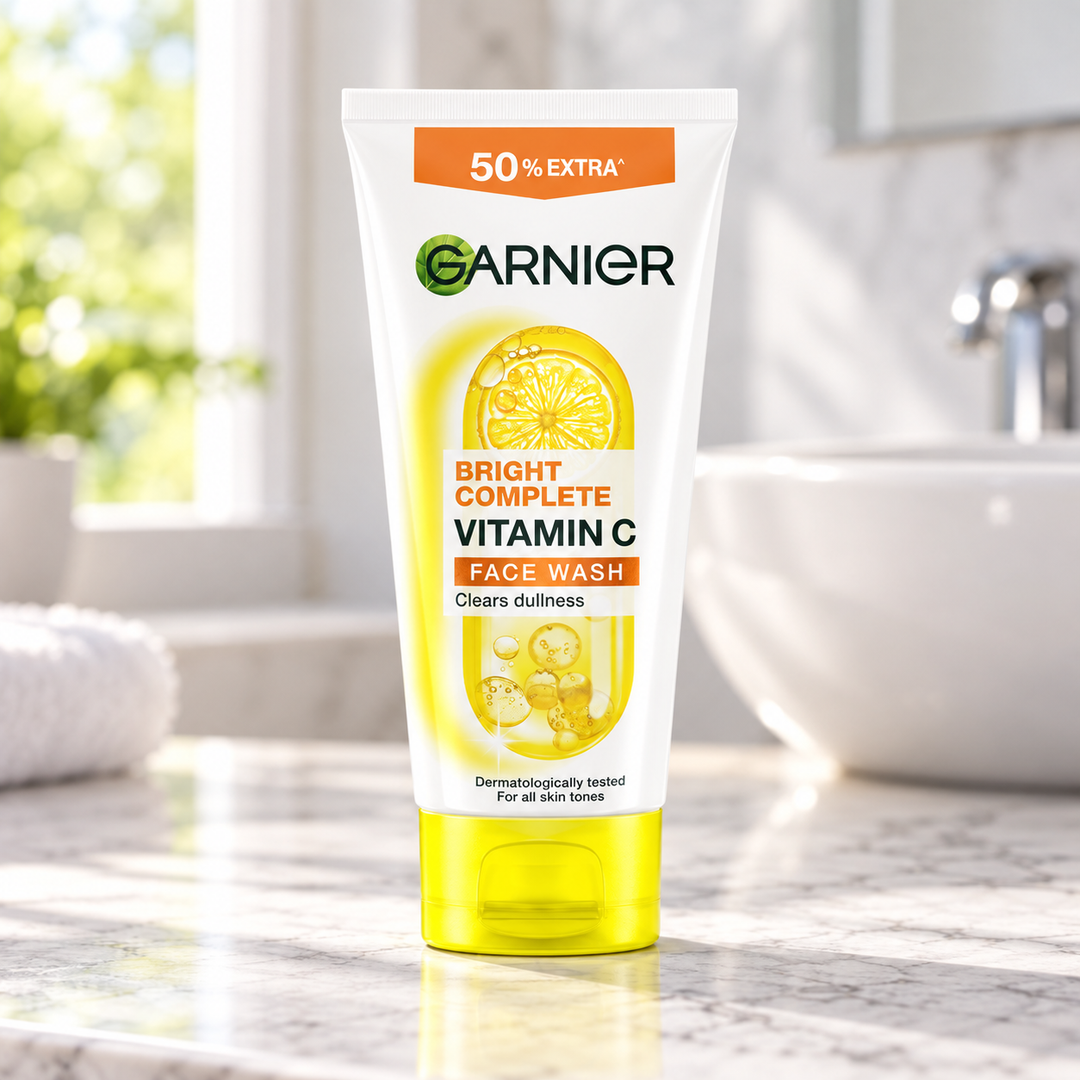 Garnier Bright Complete Vitamin C Face Wash 150 ml — retail packaging detail
