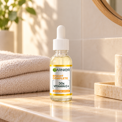 Garnier Bright Complete Vitamin C Booster Serum 30 ml — lifestyle view