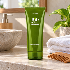 Lansley Bio Pro-Vitamin Anti Hair Fall Conditioner 200 ml — lifestyle photograph
