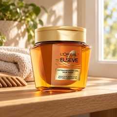 L'Oréal Paris Elseve Extraordinary Oil Hair Mask 250 ml — lifestyle photograph 1