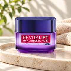 L'Oréal Paris Revitalift Hyaluronic Acid Line Plumping Dream Cream Night — 50 ml — lifestyle photograph 2