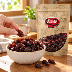 Rom-Wong Dried Black Raisins serving suggestion