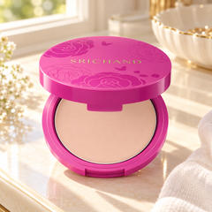 Srichand Super Fix 18H Oil Control Foundation Powder SPF35 PA+++ 6g. N10 Natural 6 g — lifestyle view 2, serving or routine illustration