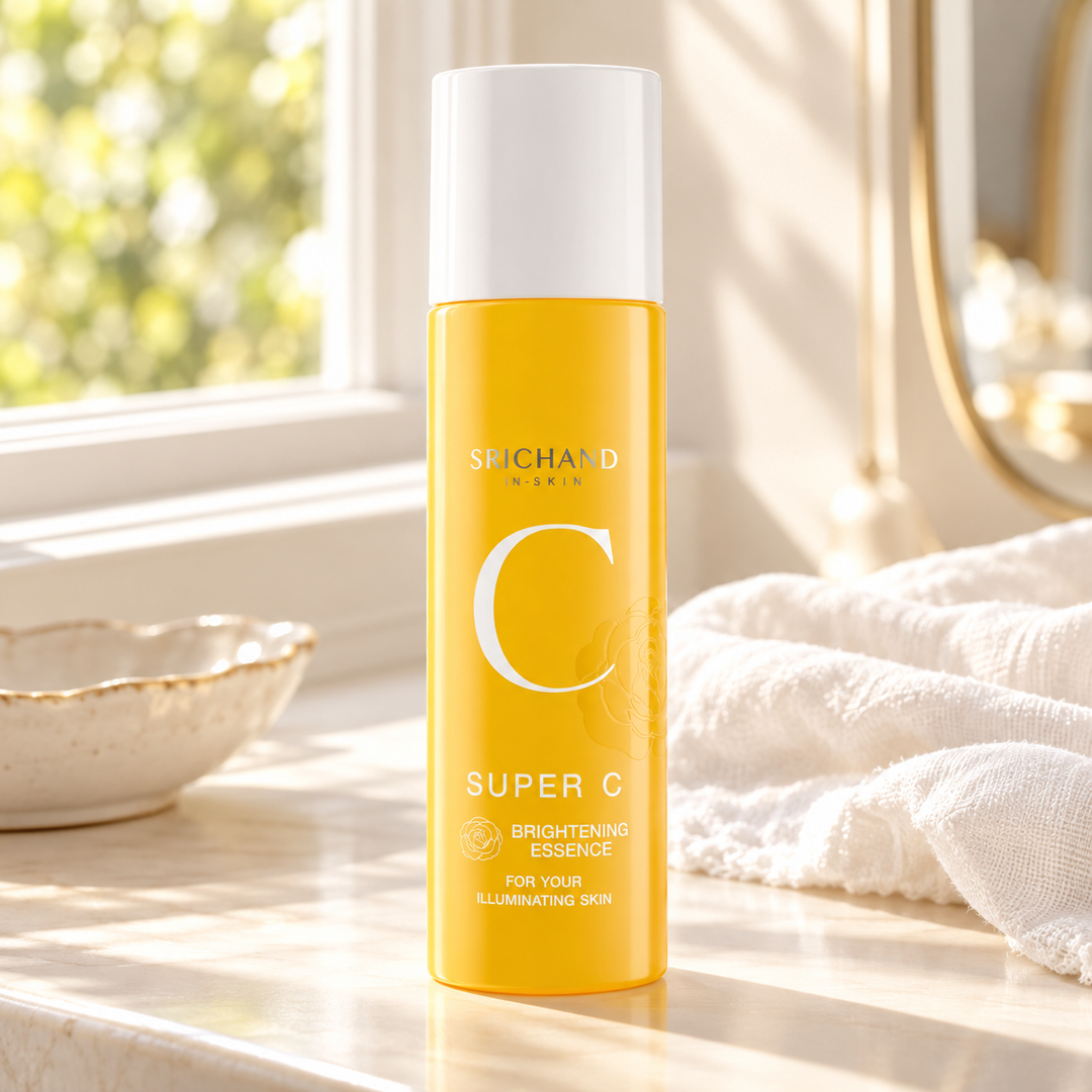 Srichand Super C Brightening Essence 150ml 150 ml — lifestyle view 2, serving or routine illustration