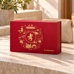 Siang Pure Special Moments of Relief — 7-Product Gift Box. Lifestyle reference photograph; see the main pack image for the quantity included.