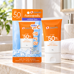 Smooto Hya C Bright Up Sunscreen SPF50 PA+++ 70 g — product presentation